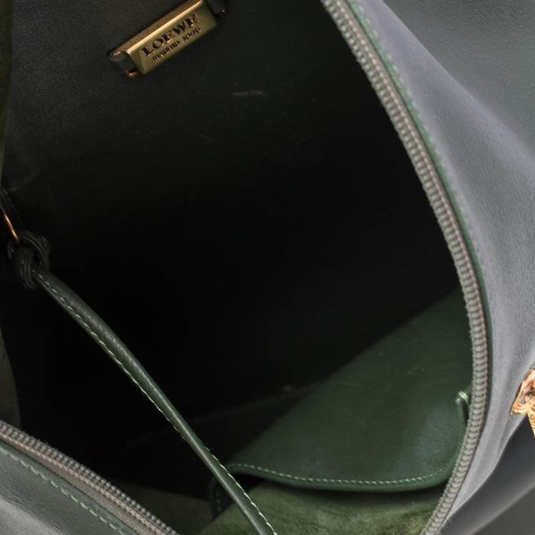 Pre Owned Loewe Green Leather Zip Sling Backpack