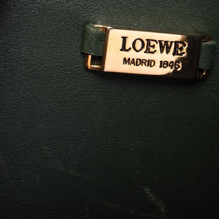 Pre Owned Loewe Green Leather Zip Sling Backpack