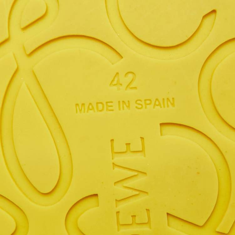 Pre Owned Loewe Paula's Ibiza Shigra Size 42 Orange Raffia and Suede Slippers