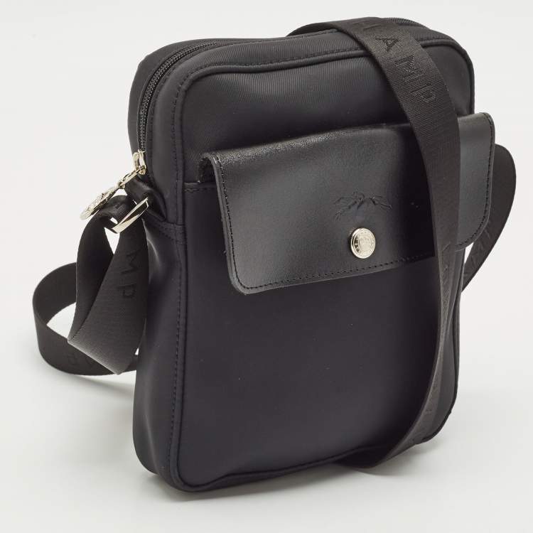 Pre Owned Longchamp Black Nylon Crossbody Bag