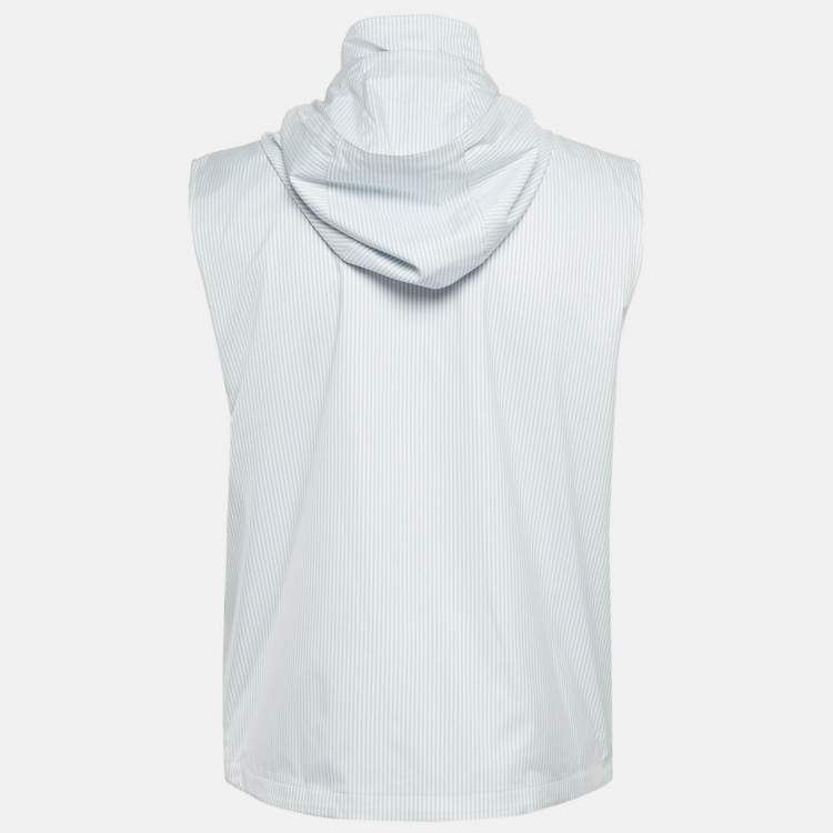 Pre Owned جاكيت بلا أكمام لوورو بيانا مخطط أزرق قابل للعكس صناعي وكتان مقاس متوسط