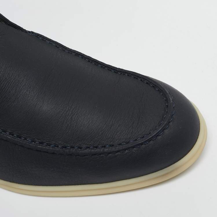 مملوكة مسبقًا Loro Piana Navy Blue Leather Open Walk Ankle Length Boots Size 44
