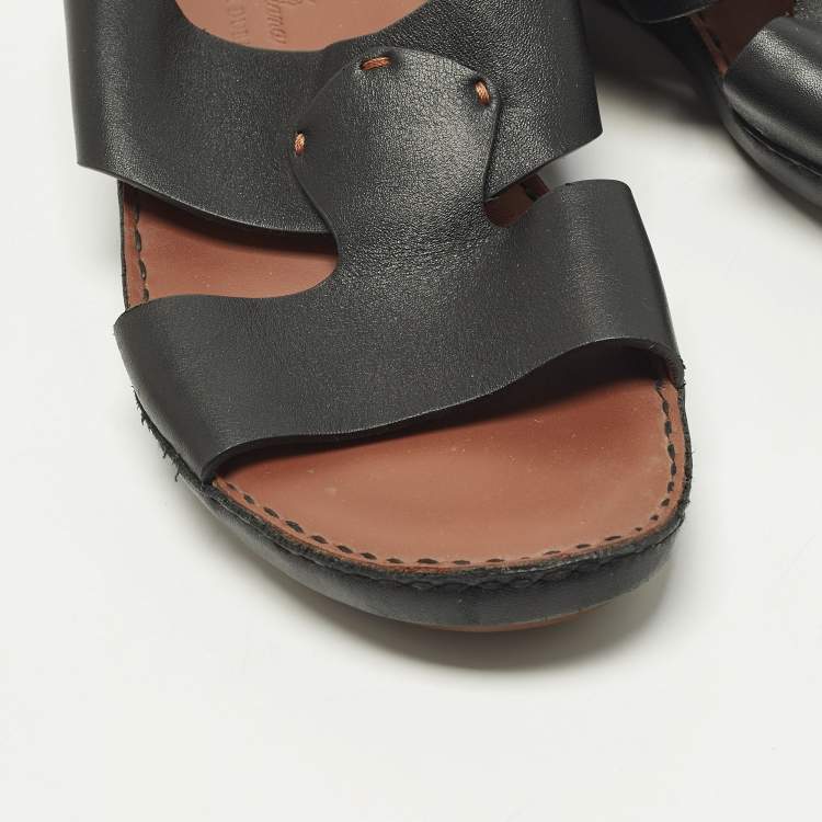 Pre Owned Loro Piana ox Size 44 Black Leather Flat Slide