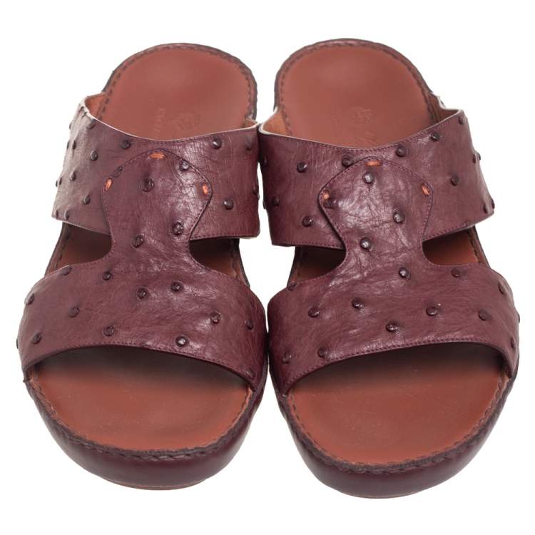 Pre Owned Loro Piana Burgundy Ostrich Leather Slip on Sandals Size 44