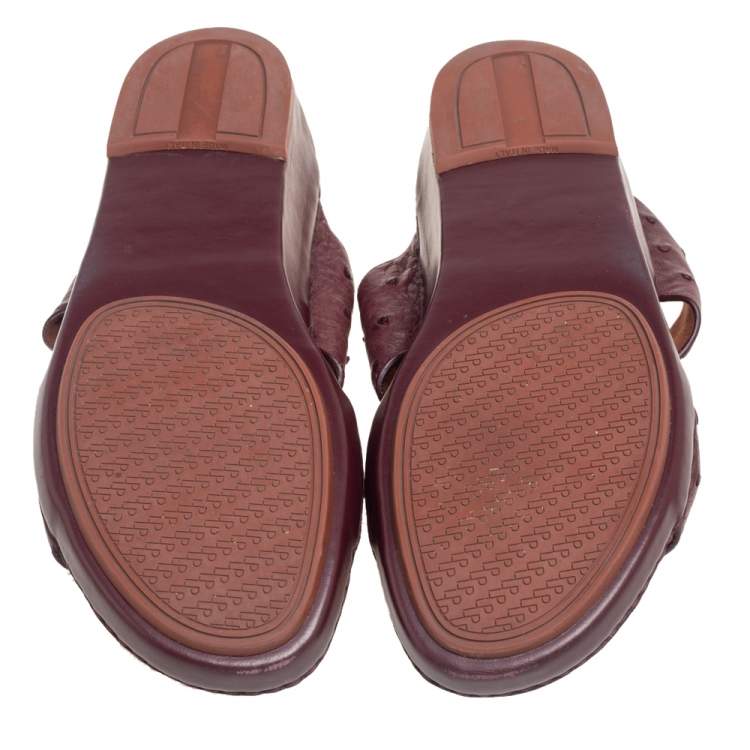 Pre Owned Loro Piana Burgundy Ostrich Leather Slip on Sandals Size 44