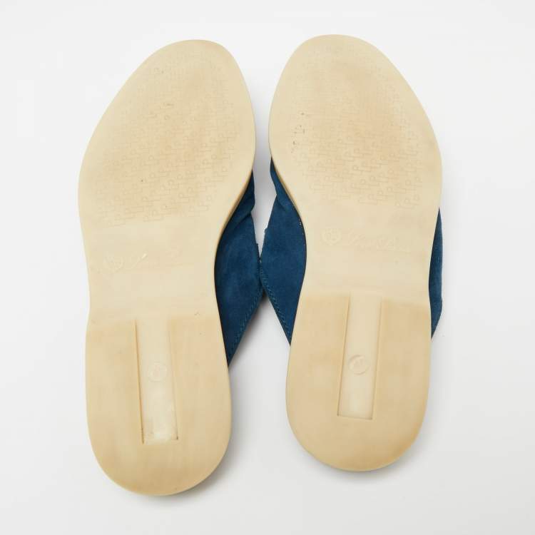 مملوكة مسبقًا Loro Piana Blue Suede Babouche Charms Walk Flat Mules Size 41
