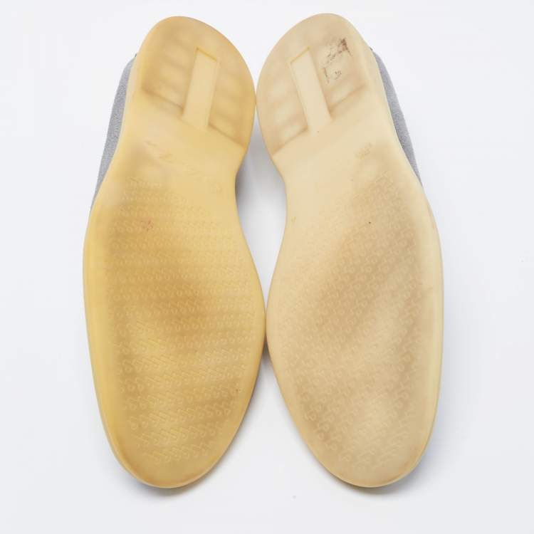 مملوكة مسبقًا Loro Piana Grey Suede Walk Slip On Loafers Size 43