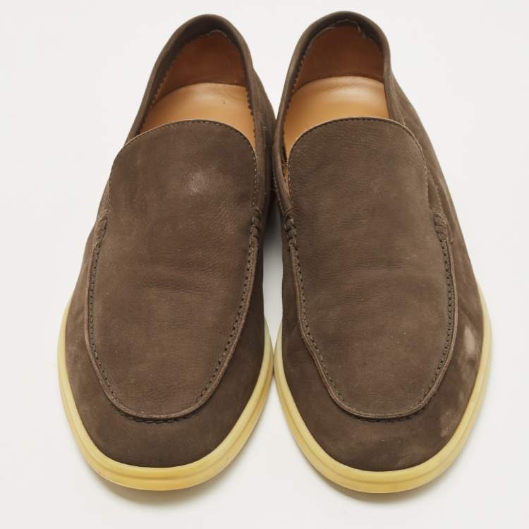 مملوكة مسبقًا Loro Piana Olive Green Nubuck Leather Summer Walk Slip On Loafers Size 43