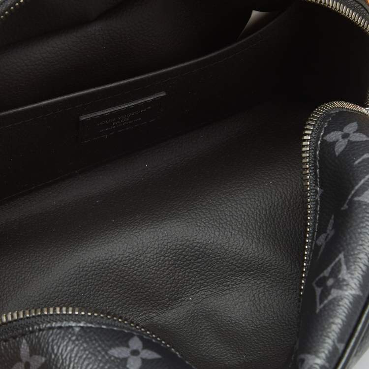 Pre Owned  Louis Vuitton Monogram Eclipse Canvas Locker Dopp Kit