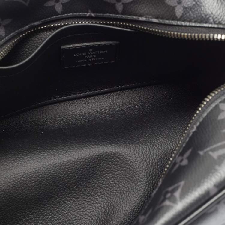 Pre Owned  Louis Vuitton Monogram Eclipse Canvas Locker Dopp Kit