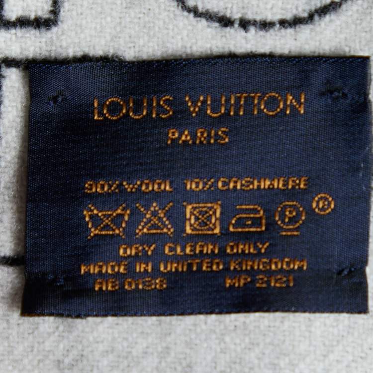 Pre Owned Louis Vuitton Black Logo Intarsia Knit Wool & Cashmere Fringed Muffler