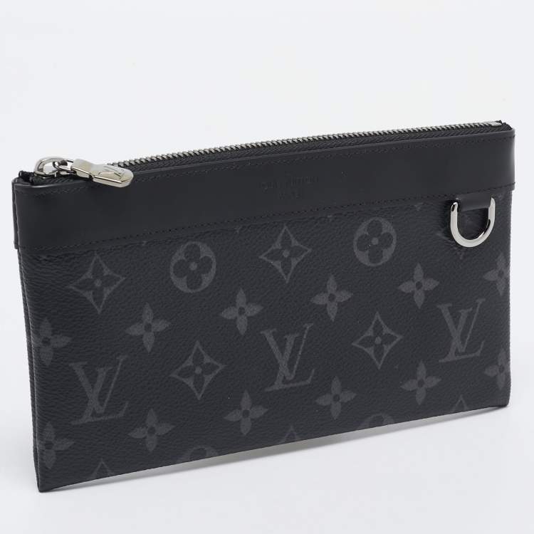 Pre Owned Louis Vuitton Monogram Eclipse Canvas Discovery PM Pochette