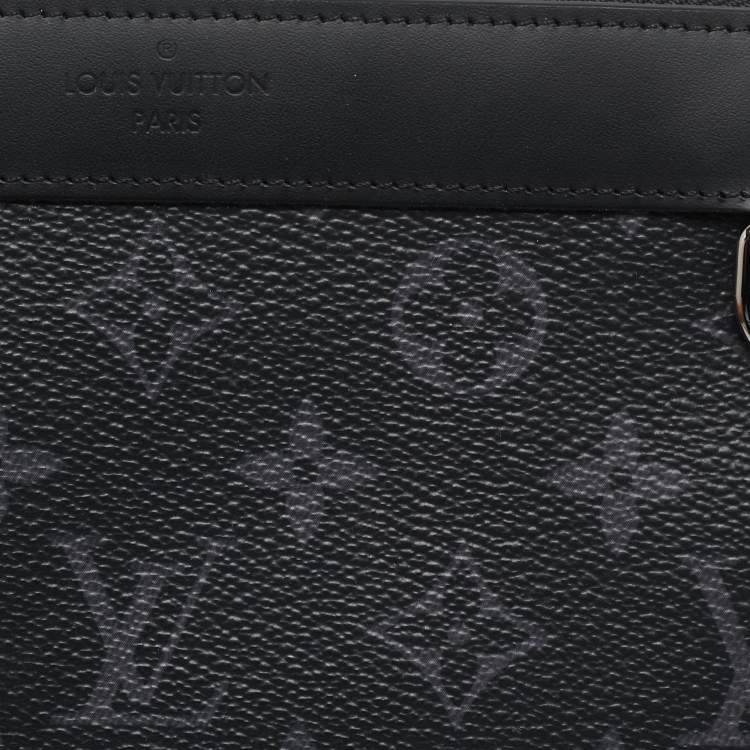 Pre Owned Louis Vuitton Monogram Eclipse Canvas Discovery PM Pochette