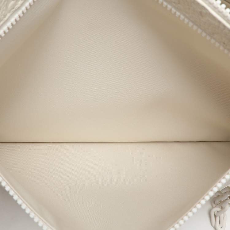Pre Owned Louis Vuitton White Monogram Taurillon Leather Solar Ray A4 Pouch