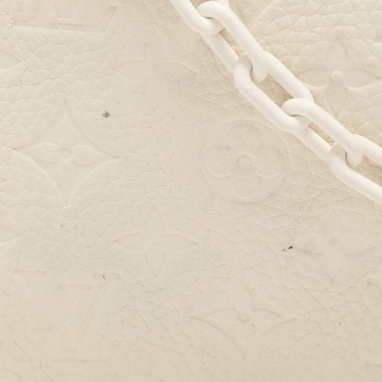 Pre Owned Louis Vuitton White Monogram Taurillon Leather Solar Ray A4 Pouch