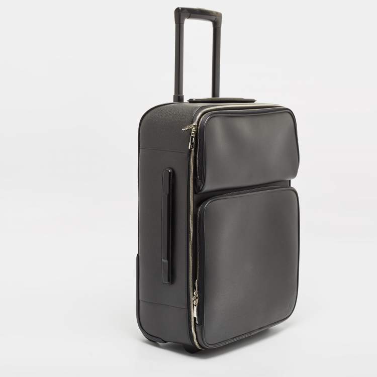 Pre Owned Louis Vuitton Black Taiga Leather Business Pegase 55 Luggage