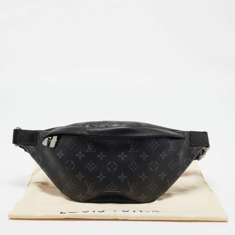 Pre Owned Louis Vuitton Monogram Eclipse Canvas Discovery PM Bumbag