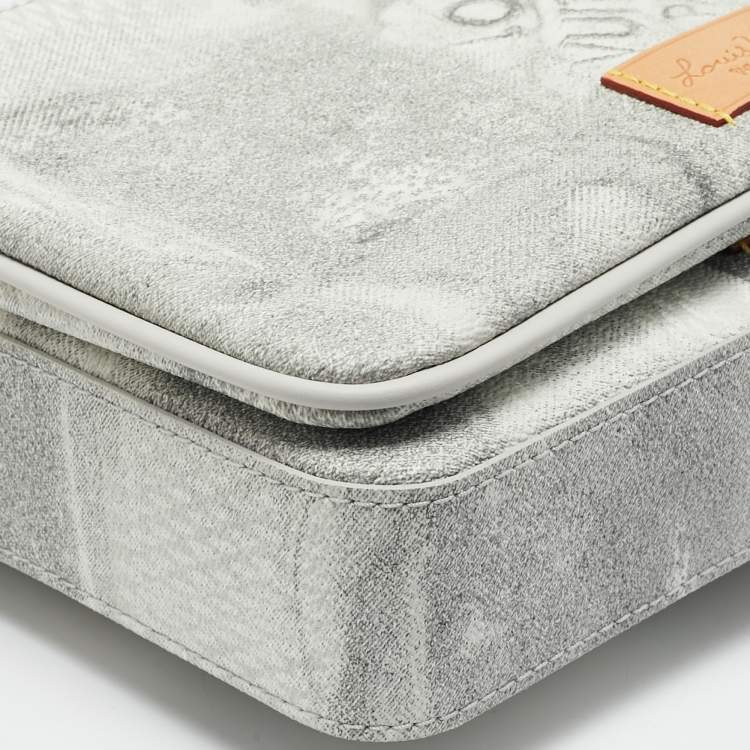 Pre Owned Louis Vuitton Damier Salt Canvas Trio Messenger Bag