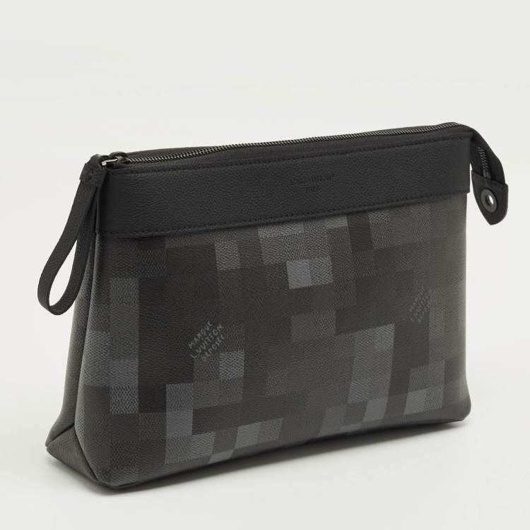 Pre Owned Louis Vuitton Black Damoflage Canvas Pochette Voyage Souple