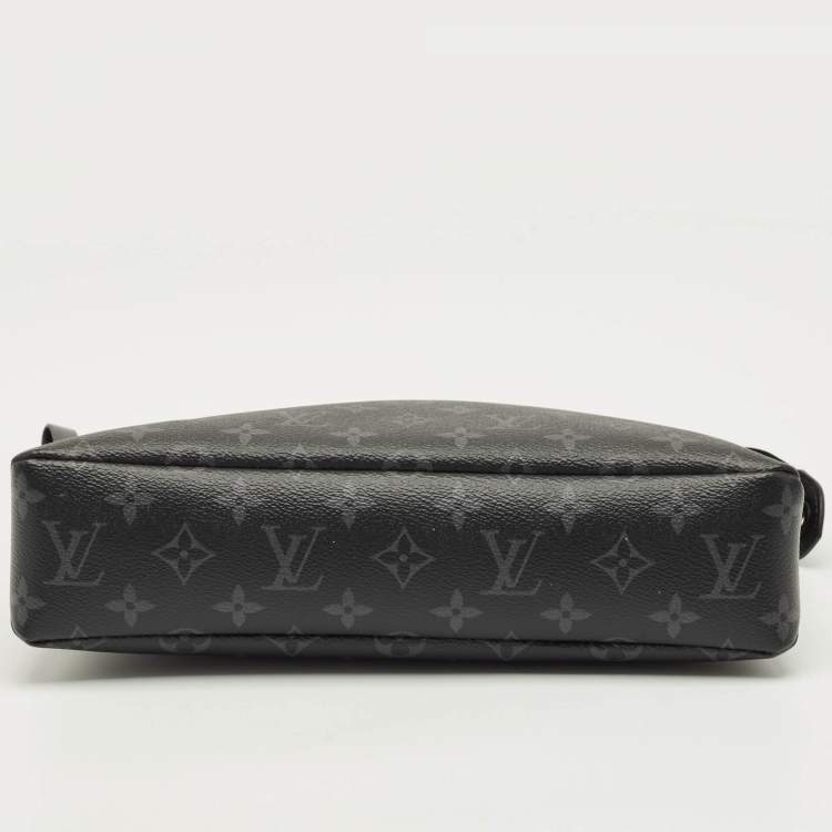 Pre Owned Louis Vuitton Monogram Eclipse Canvas Pochette Voyage Souple
