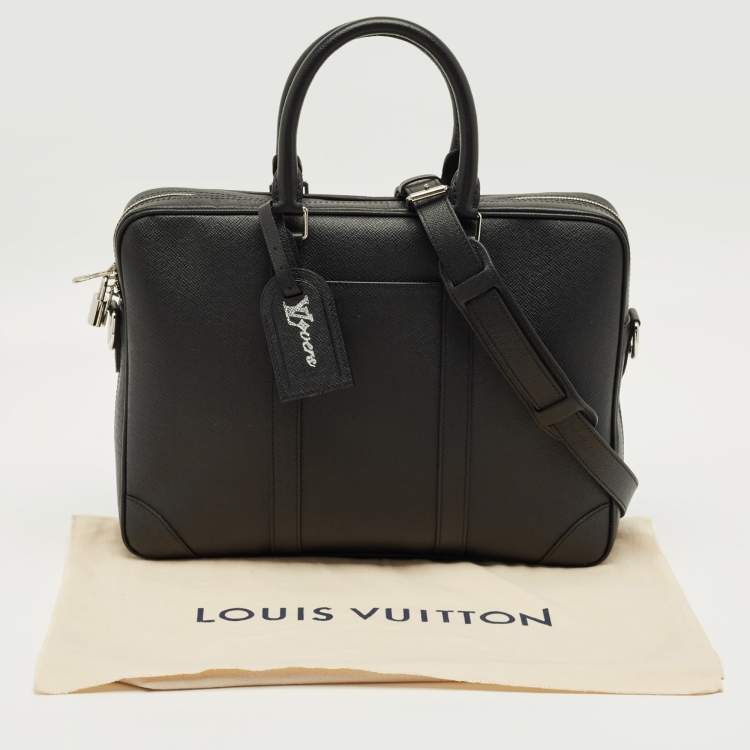 Pre Owned Louis Vuitton Black Taiga Leather Porte Documents Voyage PM Bag