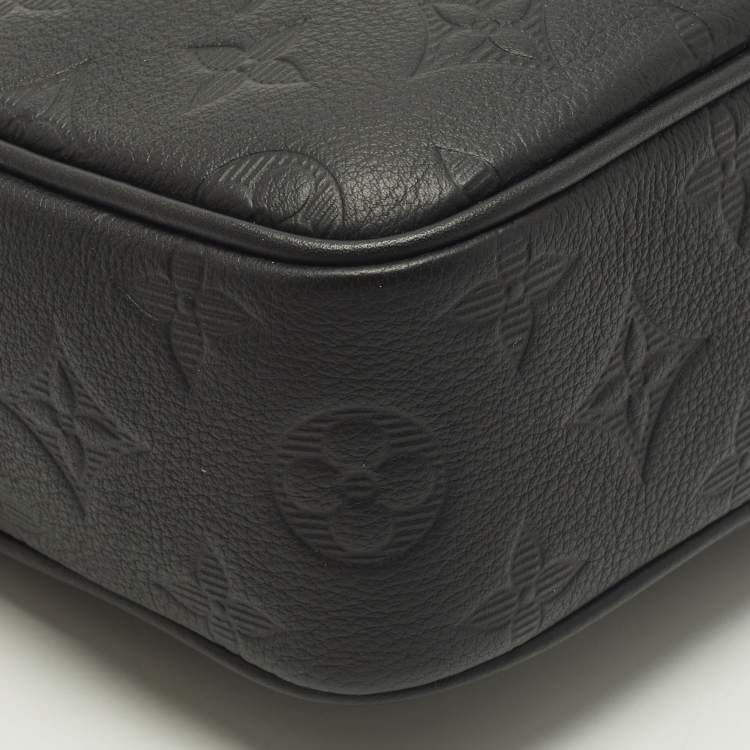 Pre Owned Louis Vuitton Kasai Black Monogram Shadow Embossed Leather Pochette 