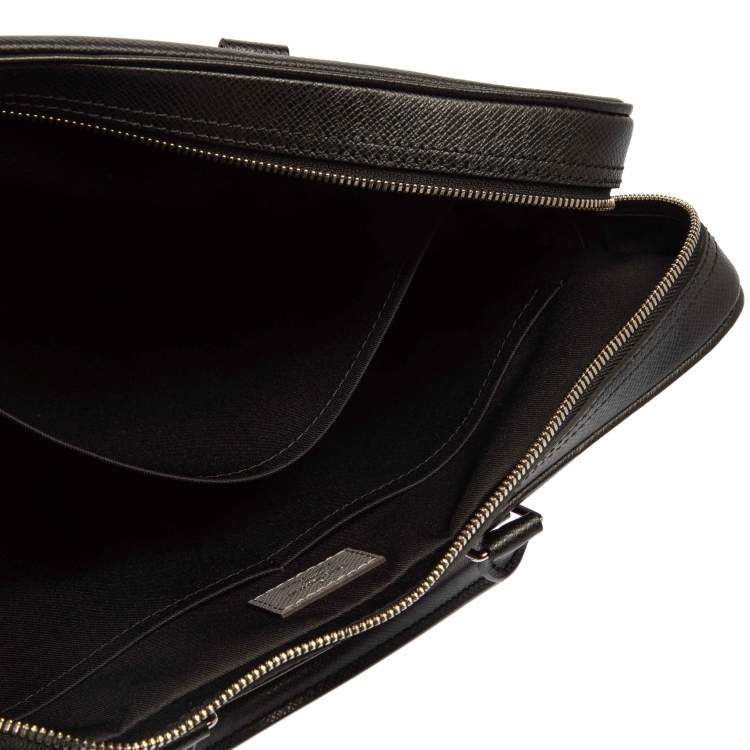 Pre Owned Louis Vuitton Black Taiga Leather Porte Documents Voyage PM Bag