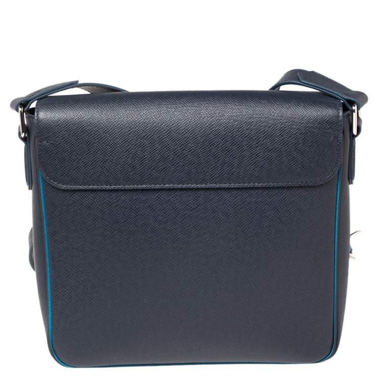 Pre Owned Louis Vuitton Blue Marine Taiga Leather Roman PM Bag