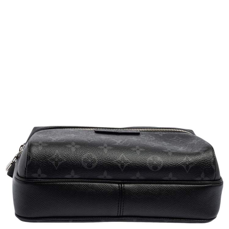 Pre Owned Louis Vuitton Black Taiga Leather and Monogram Eclipse Canvas Outdoor Messenger Bag