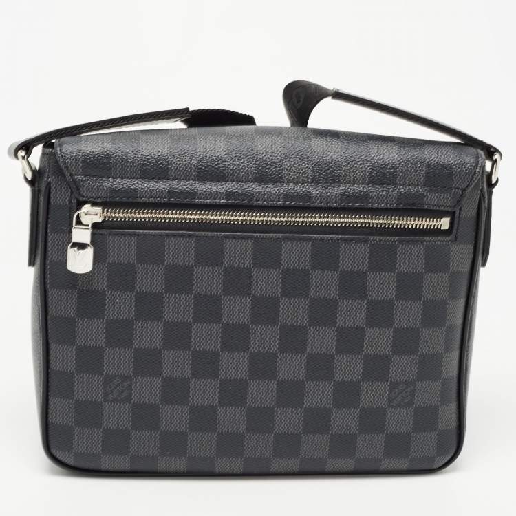 Pre Owned Louis Vuitton Damier Graphite Canvas District PM Bag