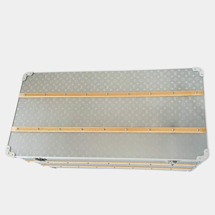 Pre Owned Louis Vuitton Silver Monogram Aluminium Malle Courrier 110 Trunk