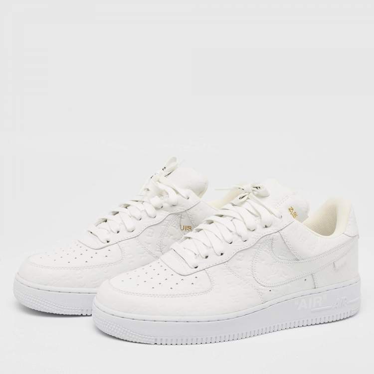 Pre Owned Louis Vuitton x Nike White Monogram Canvas and Leather Air Force 1 Sneakers Size 42.5