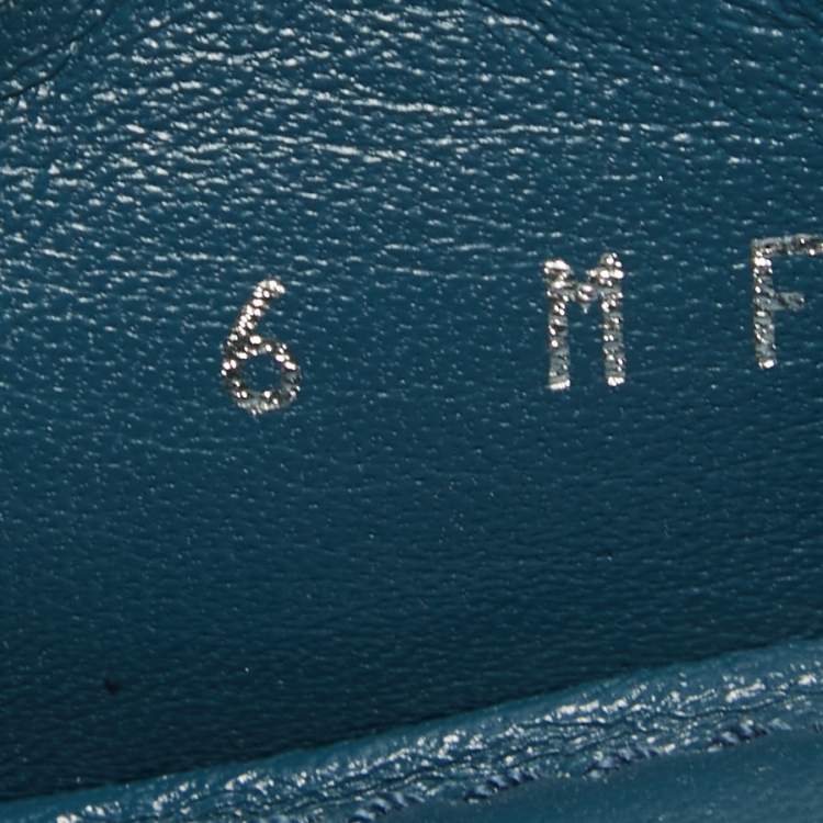 مملوكة مسبقًا Louis Vuitton Blue Leather Hockenheim Slip on Loafers Size 40