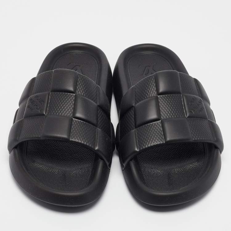 Pre Owned Louis Vuitton Black Rubber Waterfront Slide Sandals Size 43