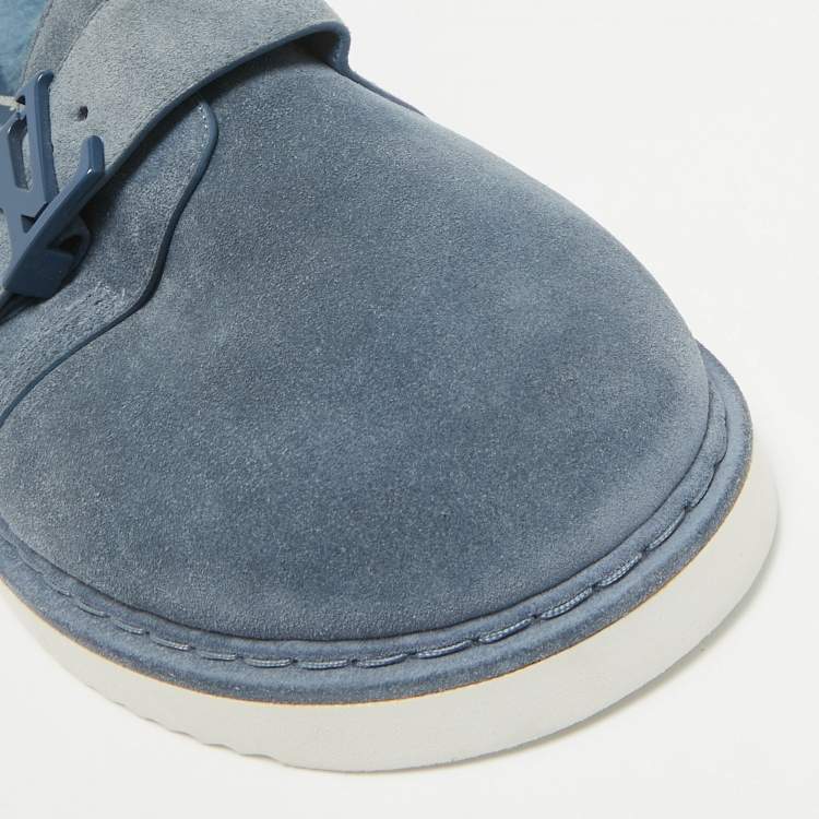 Pre Owned Louis Vuitton Blue Fur and Suede Easy Mules Size 41