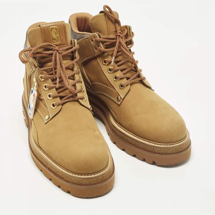 Pre Owned Louis Vuitton Oberkampf Size 38 Brown Nubuck Leather Combat Boots