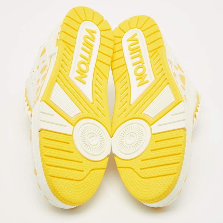 Pre Owned Louis Vuitton LV Trainer Size 43 White/Yellow Monogram Leather Lace Up Sneakers