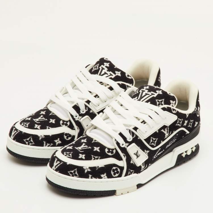 Pre Owned Louis Vuitton LV Trainer Size 41 Black/White Monogram Velvet and Leather Sneakers