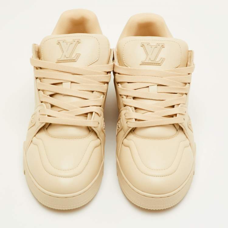Pre Owned Louis Vuitton LV Trainer Size 41 Cream Leather Lace Up Sneakers