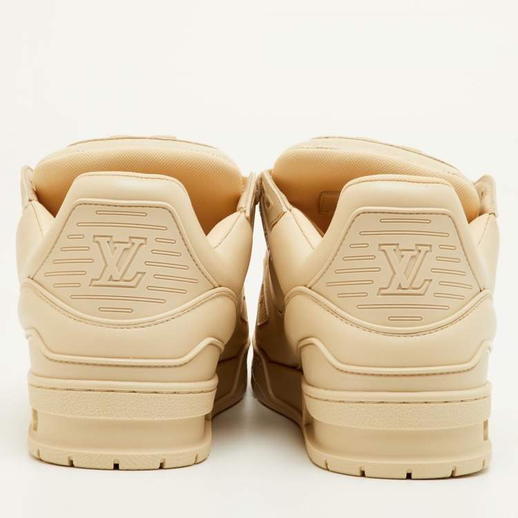 Pre Owned Louis Vuitton LV Trainer Size 41 Cream Leather Lace Up Sneakers