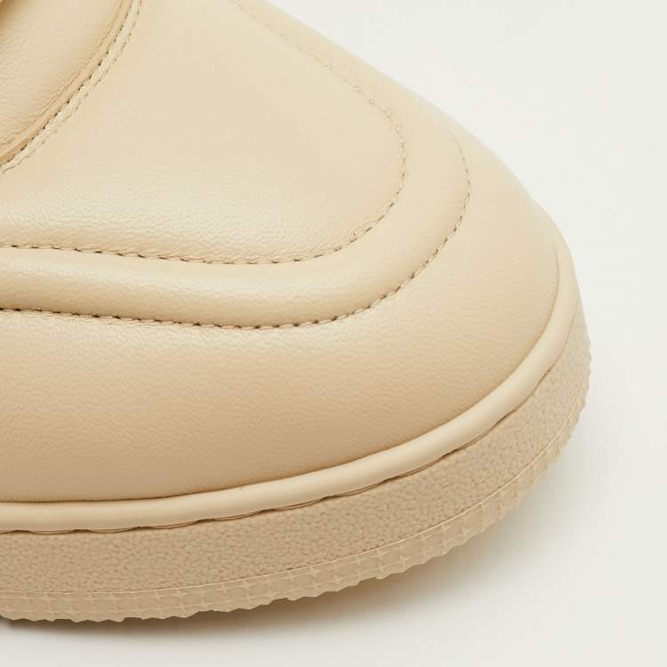 Pre Owned Louis Vuitton LV Trainer Size 41 Cream Leather Lace Up Sneakers