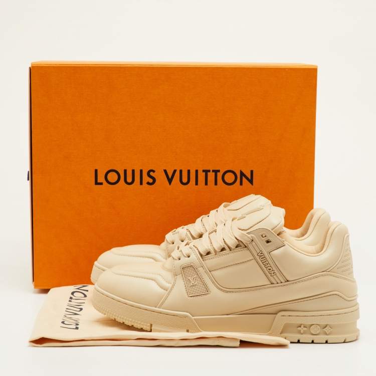 Pre Owned Louis Vuitton LV Trainer Size 41 Cream Leather Lace Up Sneakers