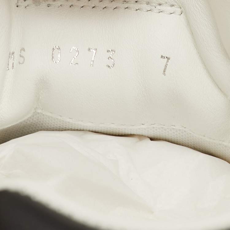 Pre Owned حذاء رياضي لوي فيتون قماش أحادي اللون رمادي / أسود جلد وشمواه مقاس 41