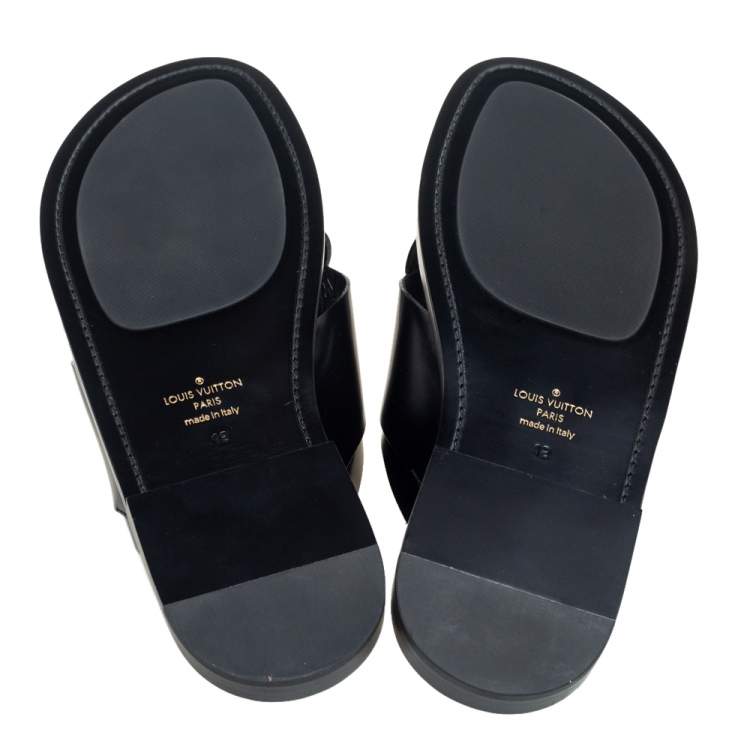 Pre Owned Louis Vuitton Black Glossy Leather Foch Mules Size 46