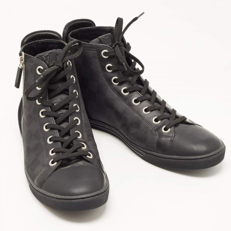 مملوكة مسبقًا Louis Vuitton Black Damier Graphite Nylon and Suede Trim Zip Up High Top Sneakers Size 43