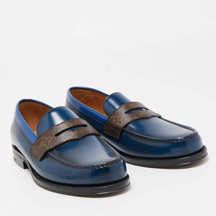 Pre Owned Louis Vuitton Navy Blue/Brown Monogram Canvass and  Leather Loafers Size 40