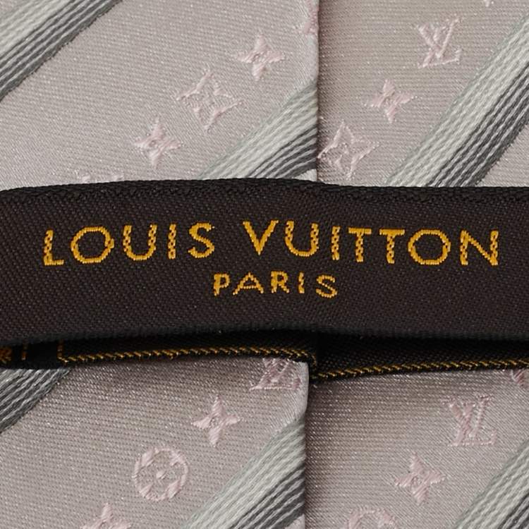 Pre Owned Louis Vuitton Grey Silk Monogram Classic Stripes Tie