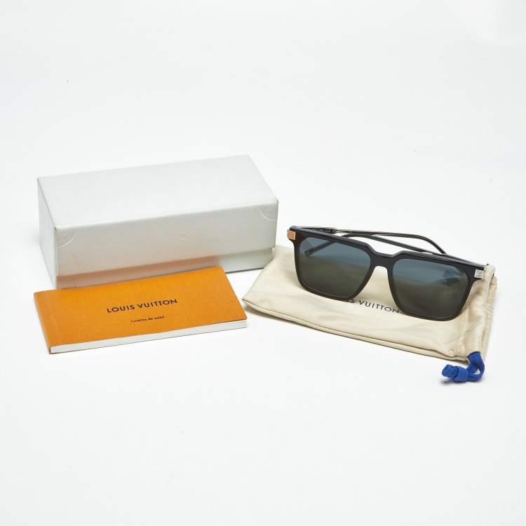 مملوكة مسبقًا Louis Vuitton Black Z1667W Rise Square Sunglasses