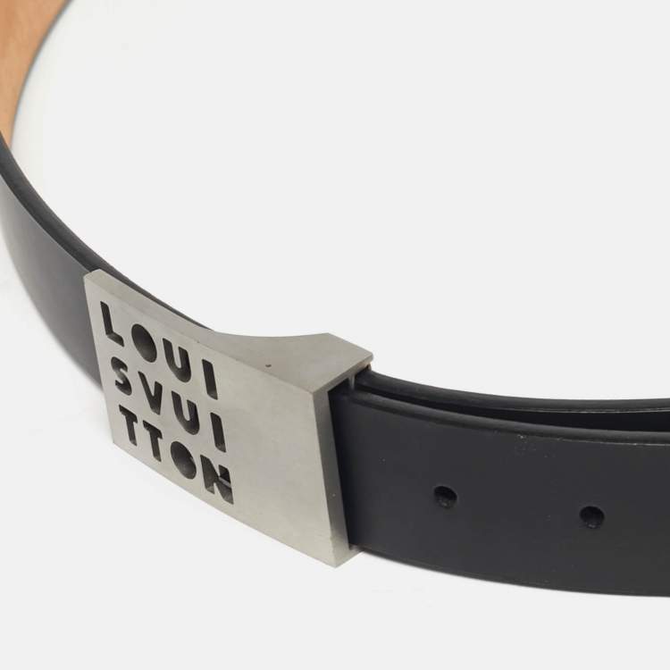 مملوكة مسبقًا Louis Vuitton Black Leather Logo Cut Out Buckle Belt 110 CM