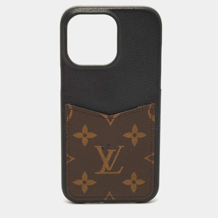 Pre Owned Louis Vuitton Bumper Pallas iPhone 15 Pro Max Cover Black Coated Canvas and Leather
